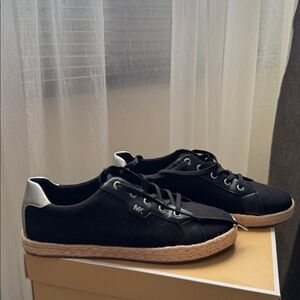 Michael Kors Libby Canvas Sneakers Lace up